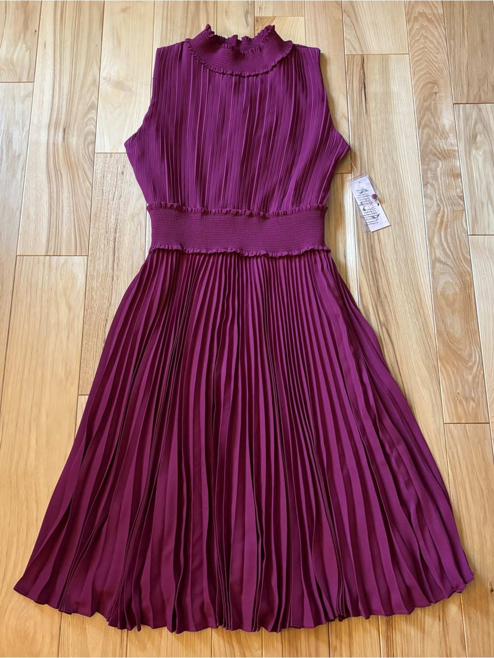 NEW Nanette Lepore Smocked High Neck Pleated Bali Orchid Sleeveless Dress